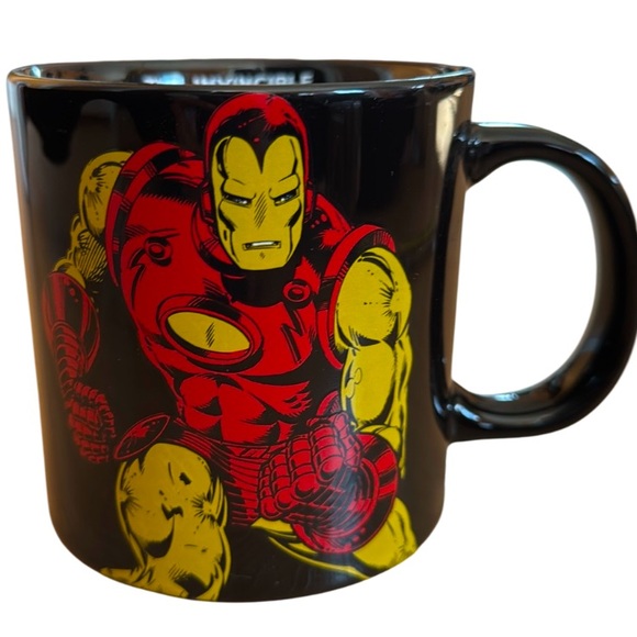 MARVEL COMICS THE INVINCIBLE IRON MAN 20Oz CERAMIC COFFEE MUG AVENGER TONY STARK - Picture 1 of 8